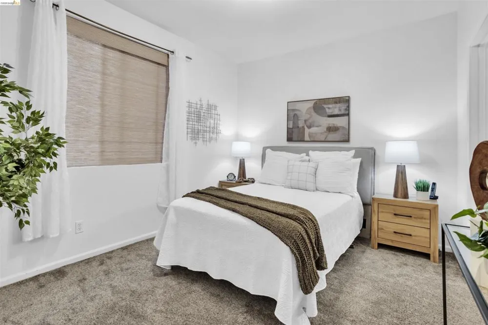 1543 Nevin Plz Richmond, CA 94801