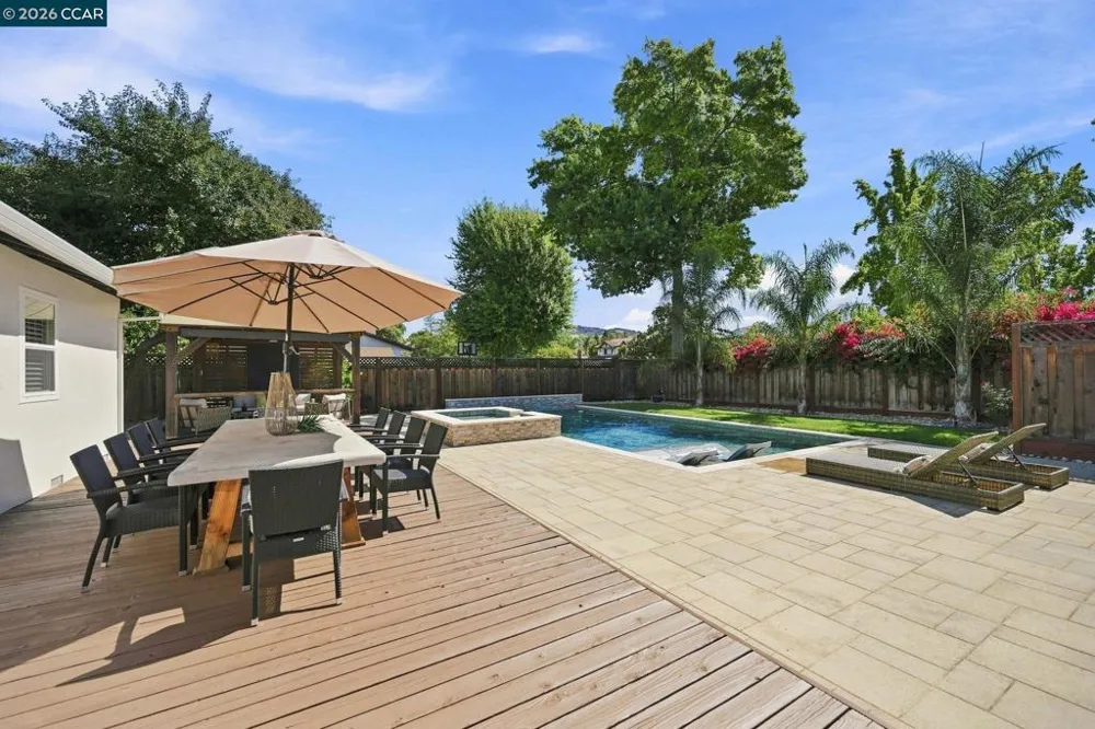 608 Banyan Ln Walnut Creek, CA 94598