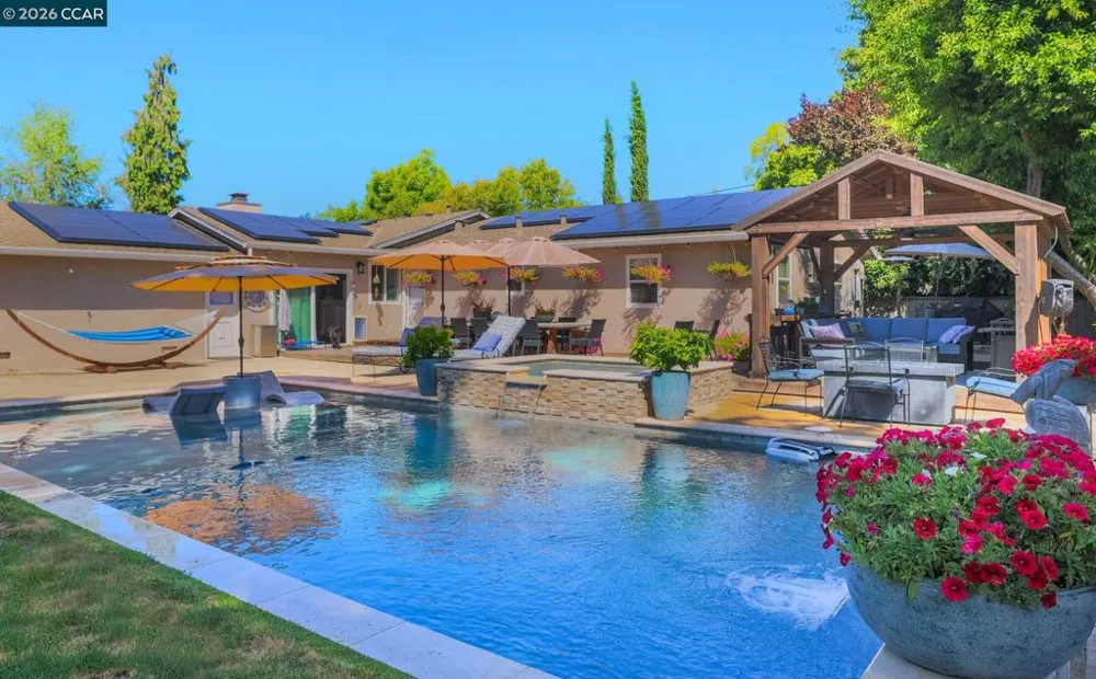 608 Banyan Ln Walnut Creek, CA 94598