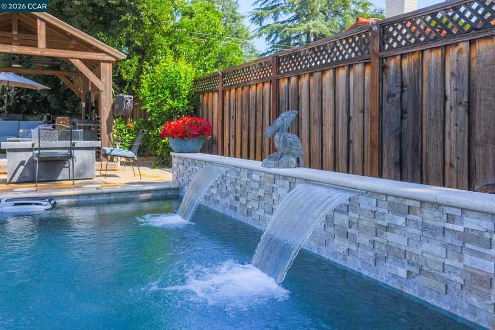 608 Banyan Ln Walnut Creek, CA 94598