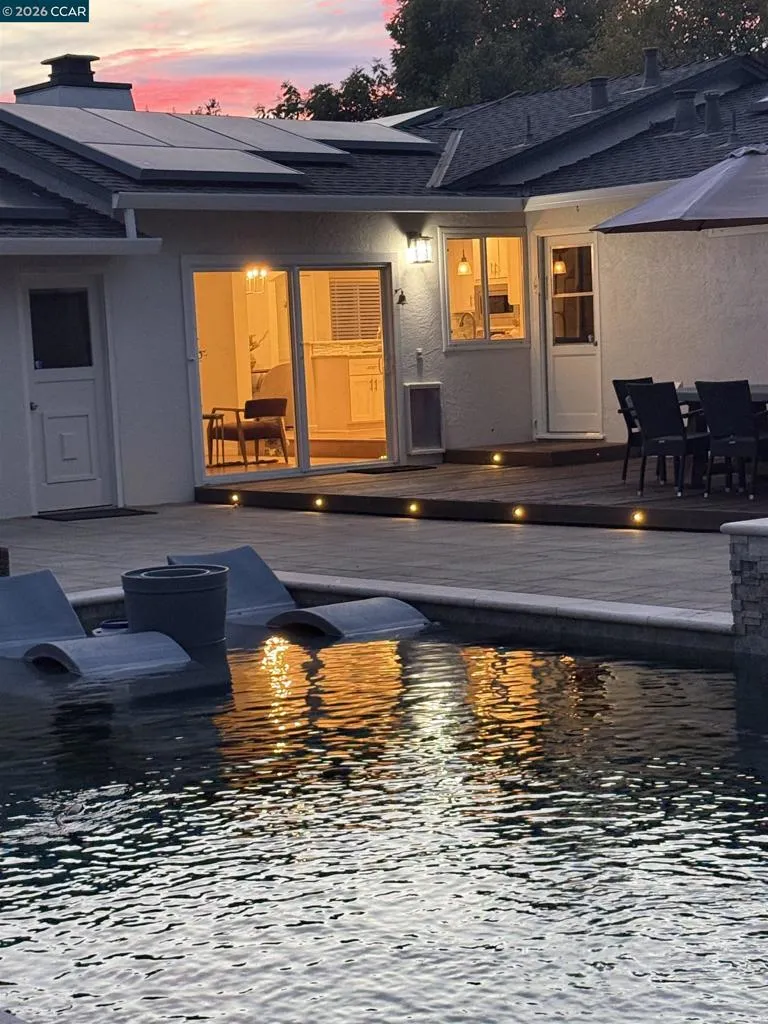 608 Banyan Ln Walnut Creek, CA 94598