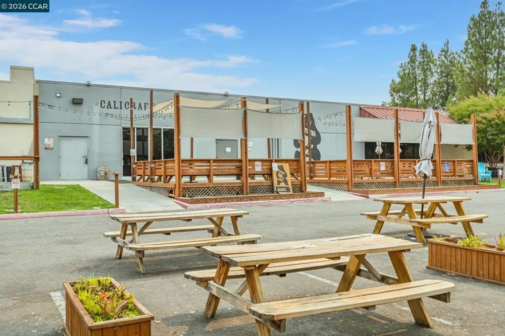 608 Banyan Ln Walnut Creek, CA 94598