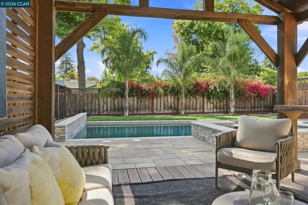 608 Banyan Ln Walnut Creek, CA 94598