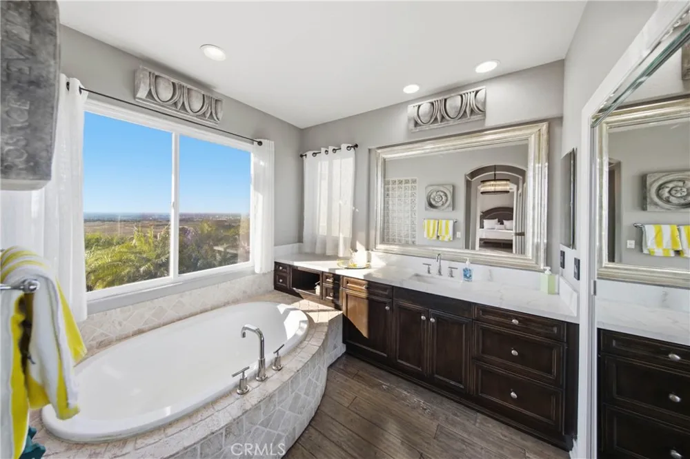 15 Marisol Newport Coast, CA 92657