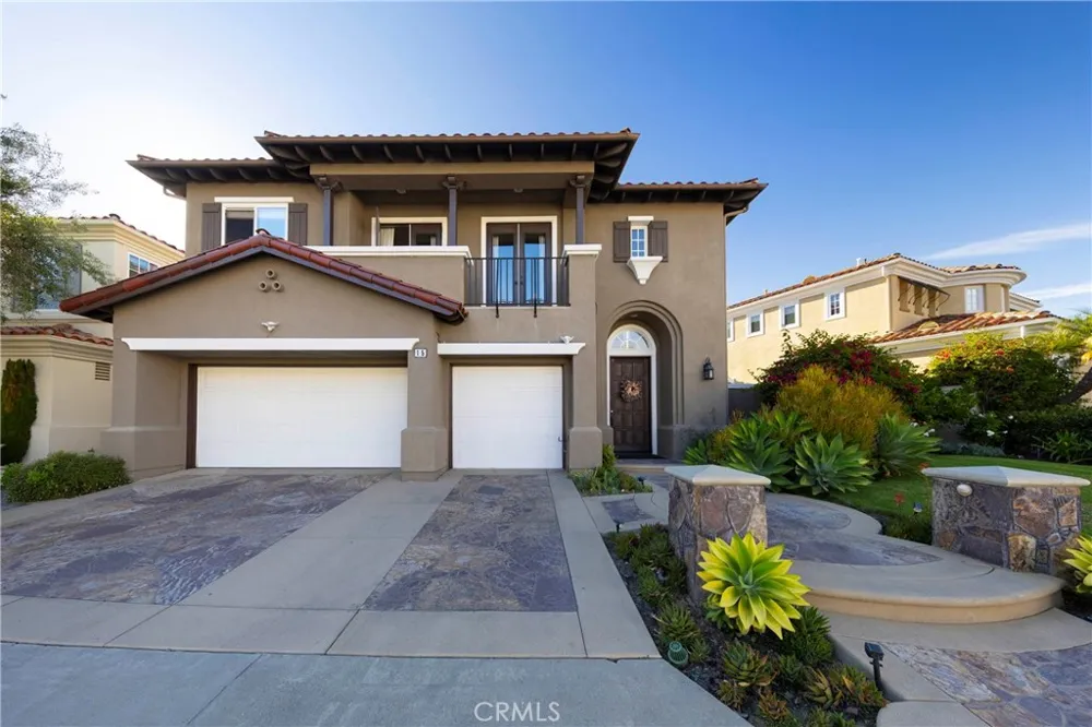 15 Marisol Newport Coast, CA 92657