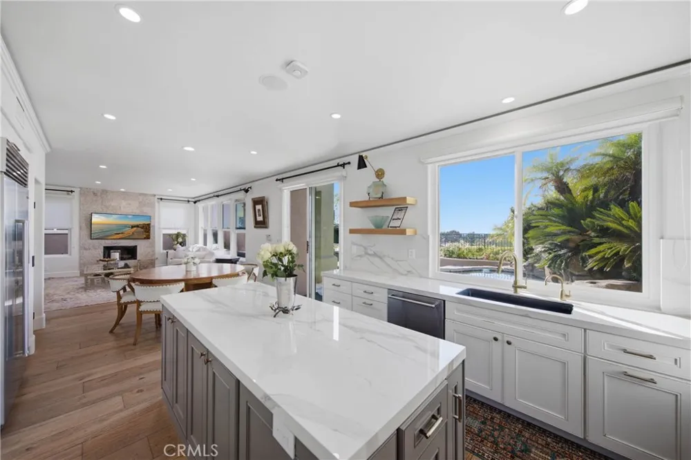 15 Marisol Newport Coast, CA 92657