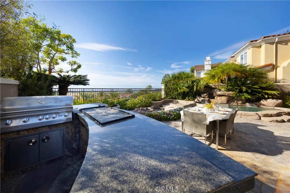 15 Marisol Newport Coast, CA 92657
