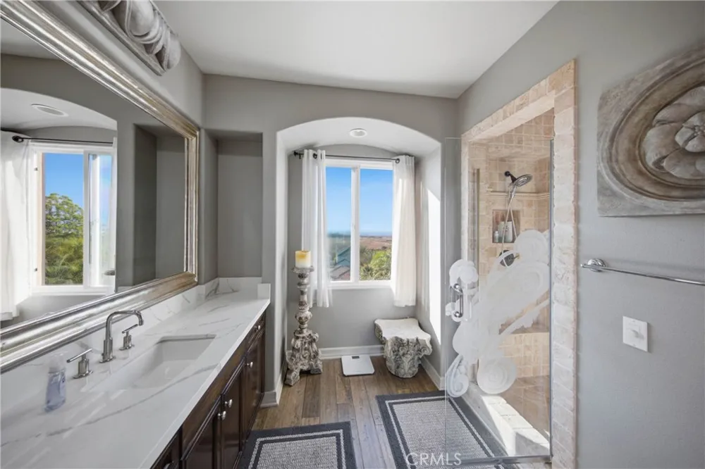 15 Marisol Newport Coast, CA 92657
