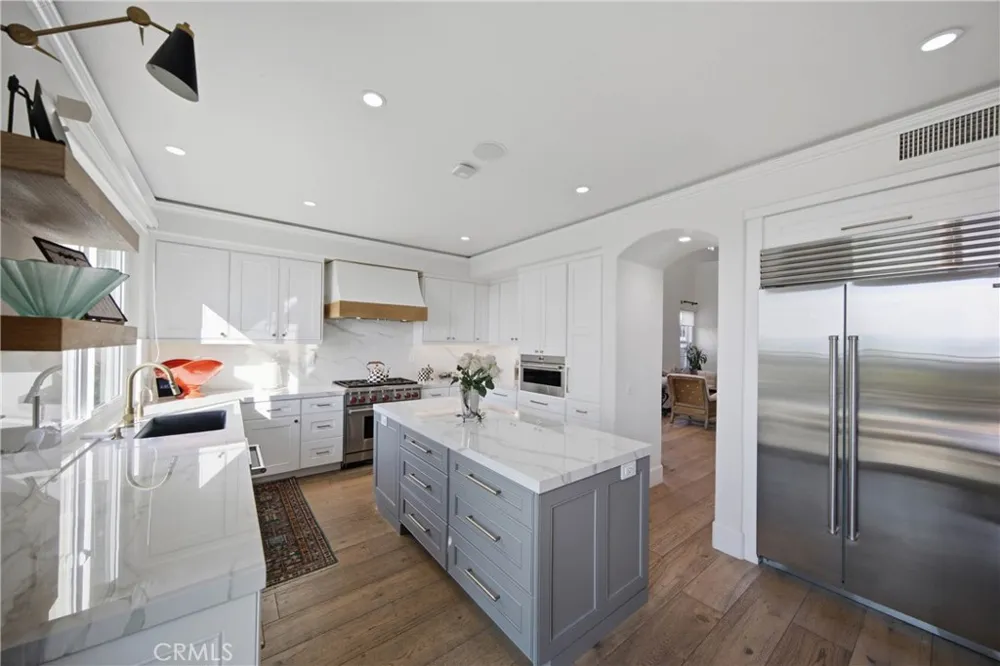 15 Marisol Newport Coast, CA 92657