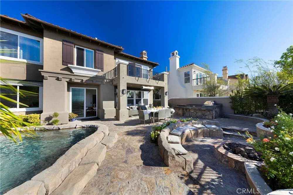 15 Marisol Newport Coast, CA 92657