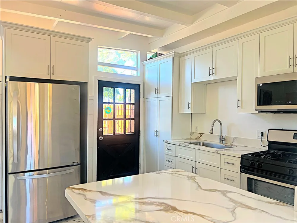 40115 15th Street W #B Palmdale, CA 93551