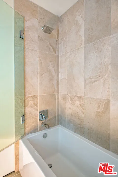 3526 Wrightwood Court Studio City, CA 91604