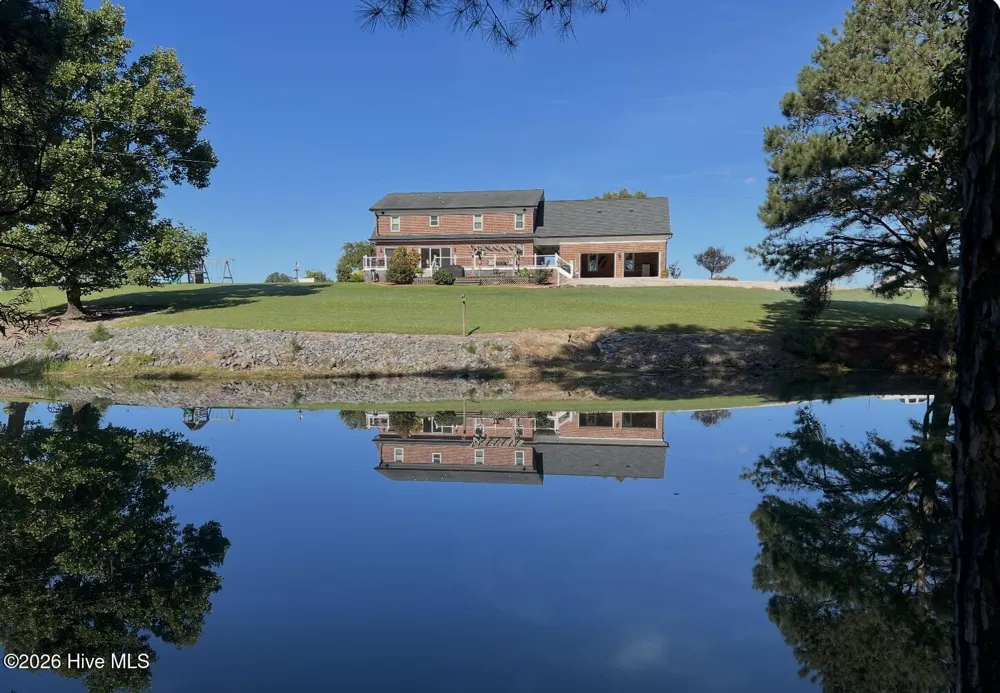 642 Enoch Road Clinton, NC 28328