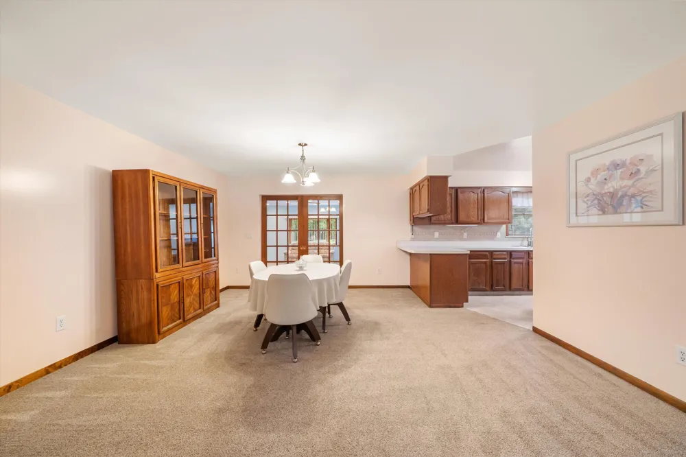 38531 Westvale Street Romulus, MI 48174