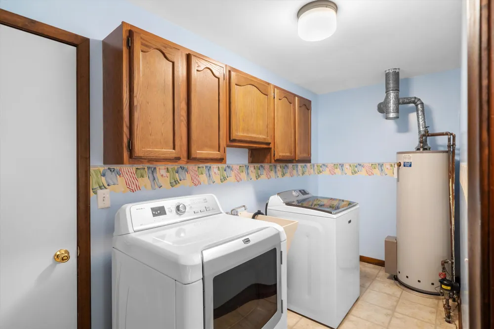 38531 Westvale Street Romulus, MI 48174