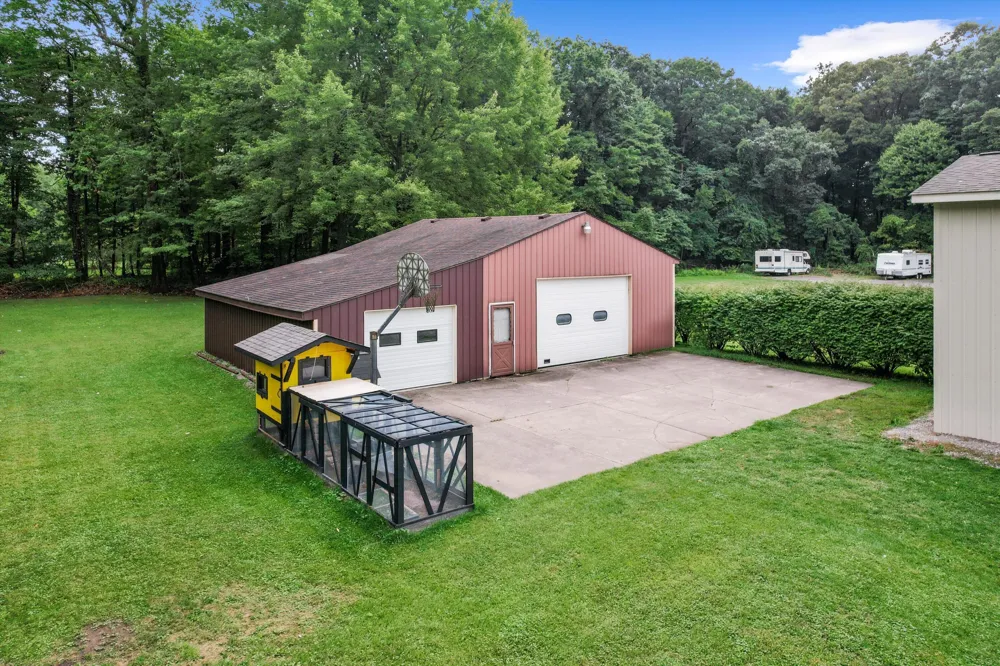 38531 Westvale Street Romulus, MI 48174