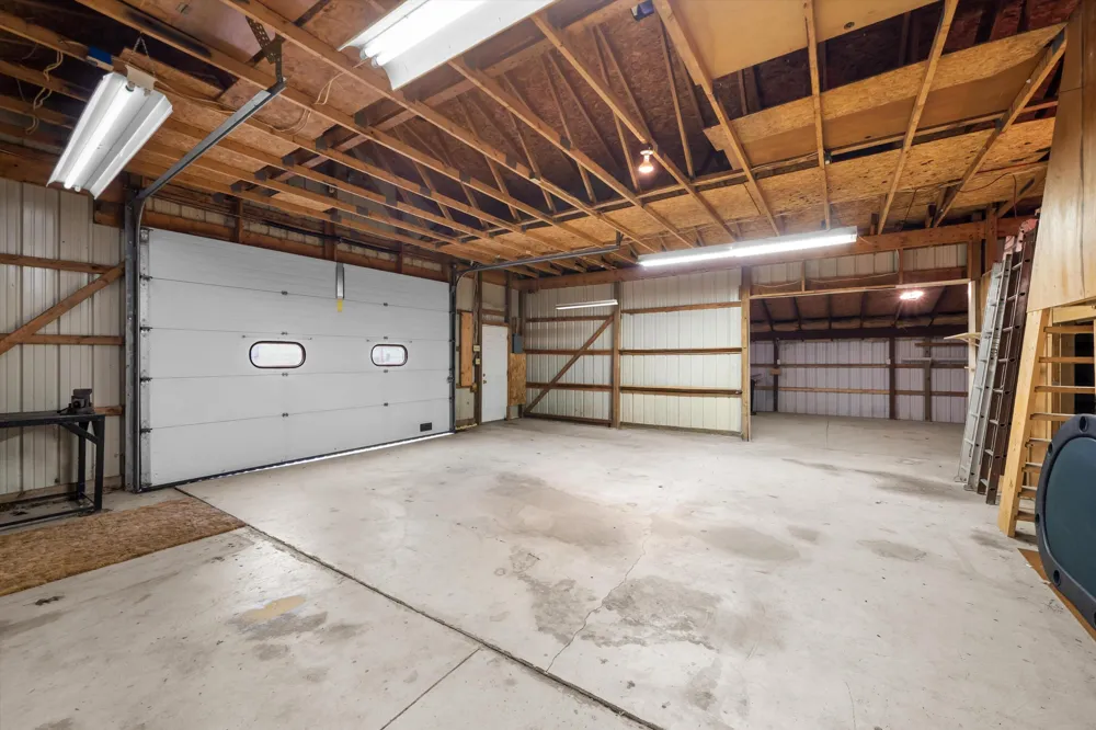 38531 Westvale Street Romulus, MI 48174