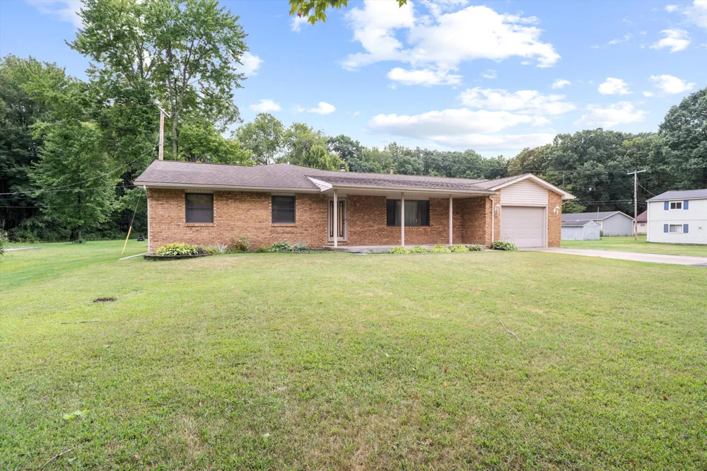 38531 Westvale Street Romulus, MI 48174