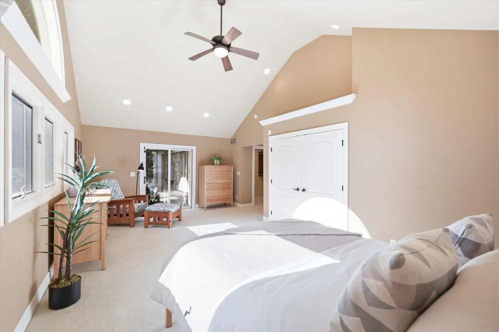 521 Rock Creek Drive Ann Arbor, MI 48104