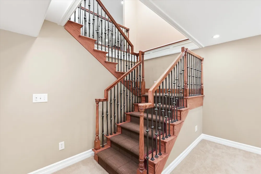 521 Rock Creek Drive Ann Arbor, MI 48104