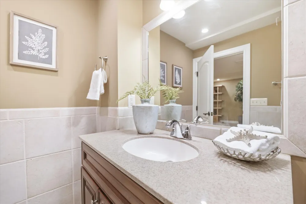 521 Rock Creek Drive Ann Arbor, MI 48104