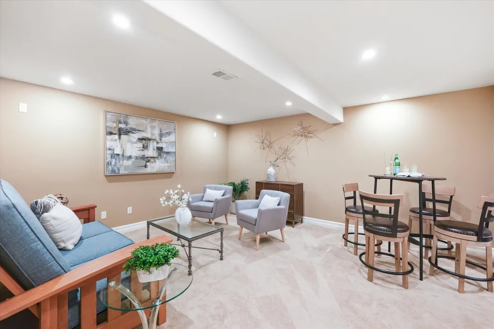 521 Rock Creek Drive Ann Arbor, MI 48104