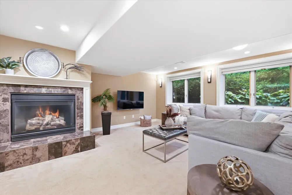 521 Rock Creek Drive Ann Arbor, MI 48104