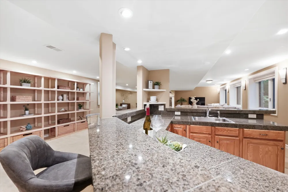 521 Rock Creek Drive Ann Arbor, MI 48104
