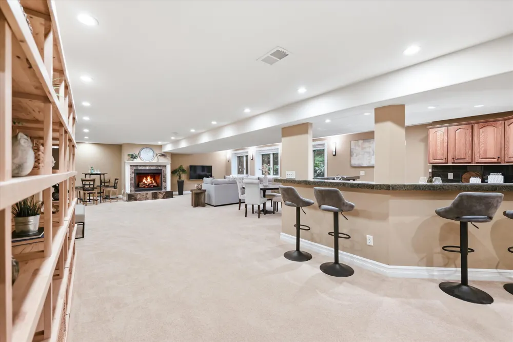 521 Rock Creek Drive Ann Arbor, MI 48104