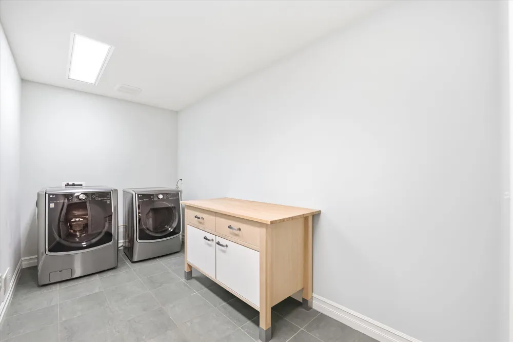 521 Rock Creek Drive Ann Arbor, MI 48104