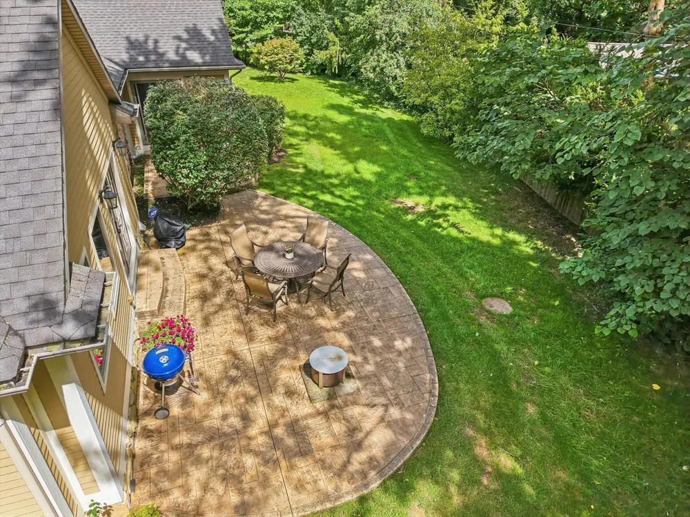 521 Rock Creek Drive Ann Arbor, MI 48104