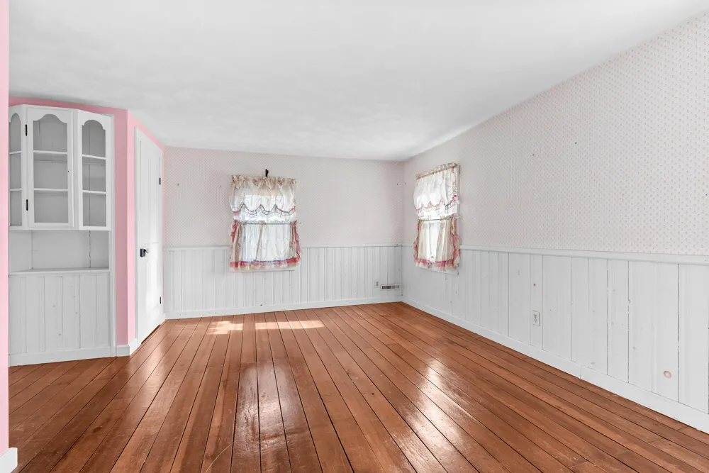 58380 County Road 365 Lawrence, MI 49064