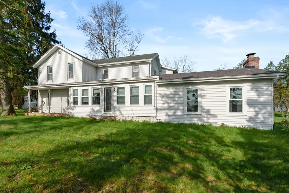 58380 County Road 365 Lawrence, MI 49064