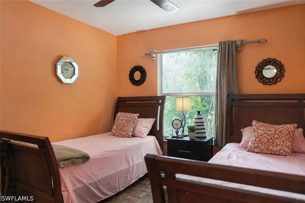 Jung Boulevard W Naples, FL 34120