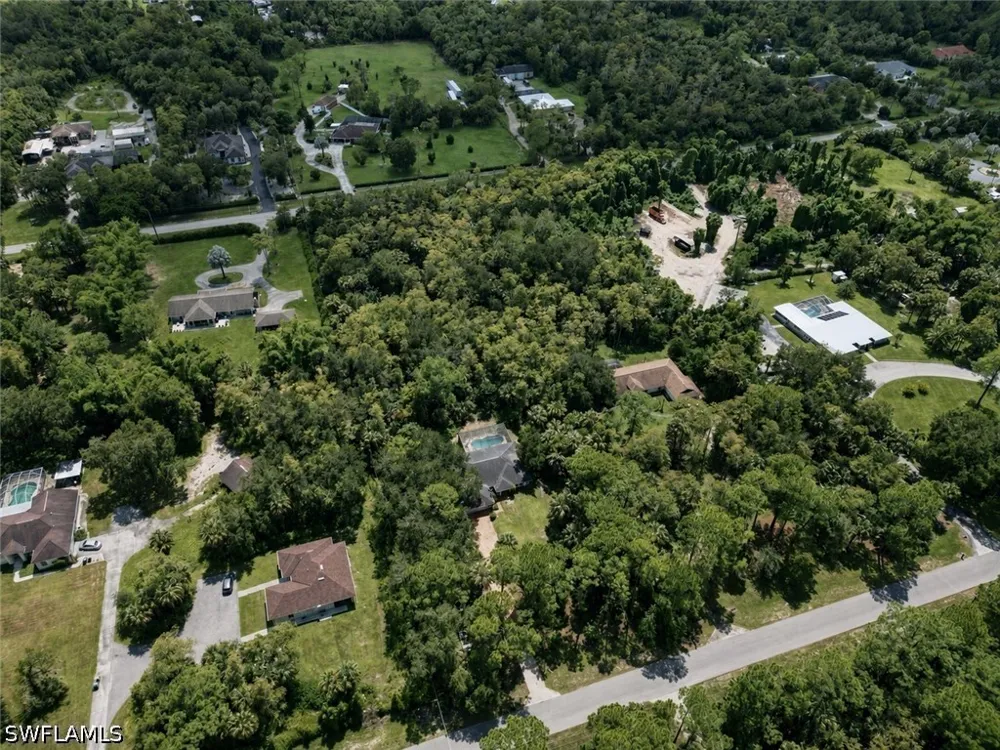 Jung Boulevard W Naples, FL 34120
