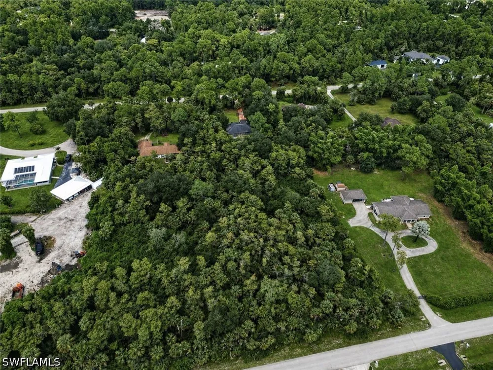Jung Boulevard W Naples, FL 34120