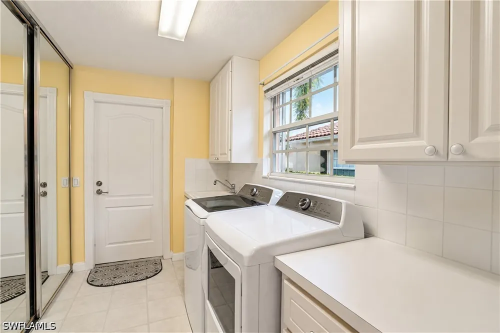 Guadeloupe Way Naples, FL 34119