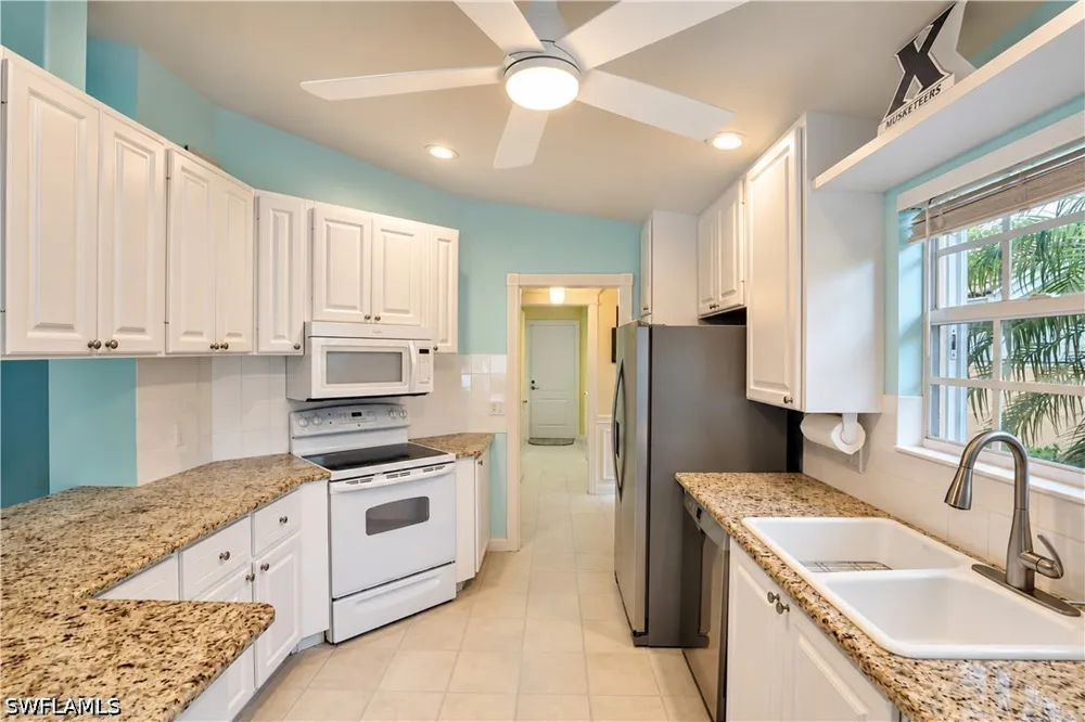Guadeloupe Way Naples, FL 34119