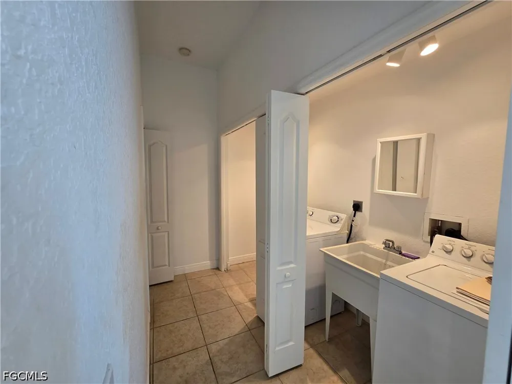 NW 14th Avenue Cape Coral, FL 33993