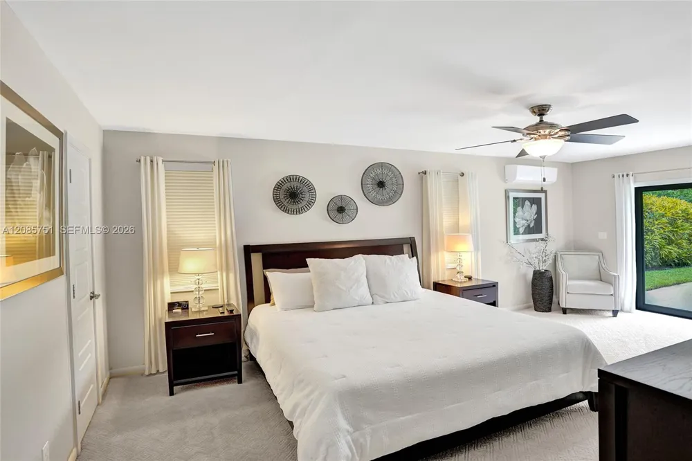 3001 Old Orchard Rd Davie, FL 33328