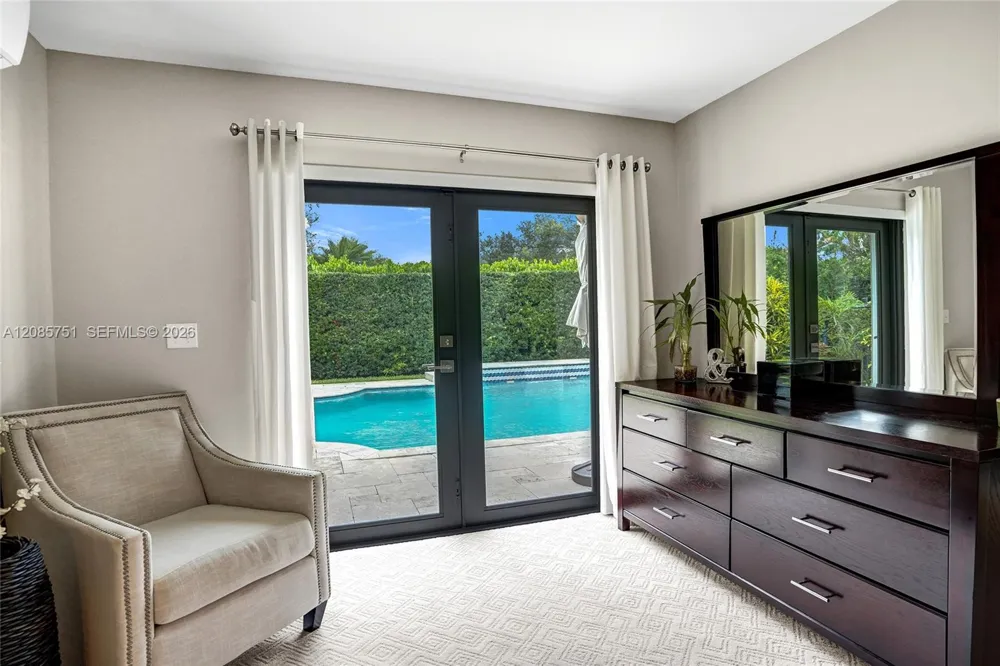 3001 Old Orchard Rd Davie, FL 33328