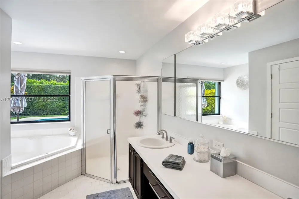 3001 Old Orchard Rd Davie, FL 33328