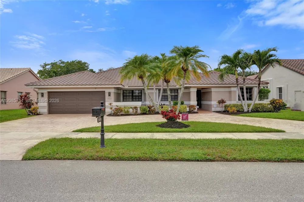 3001 Old Orchard Rd Davie, FL 33328