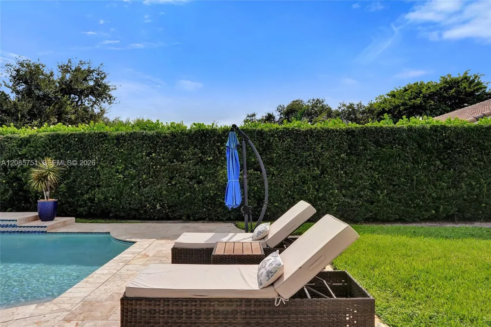 3001 Old Orchard Rd Davie, FL 33328