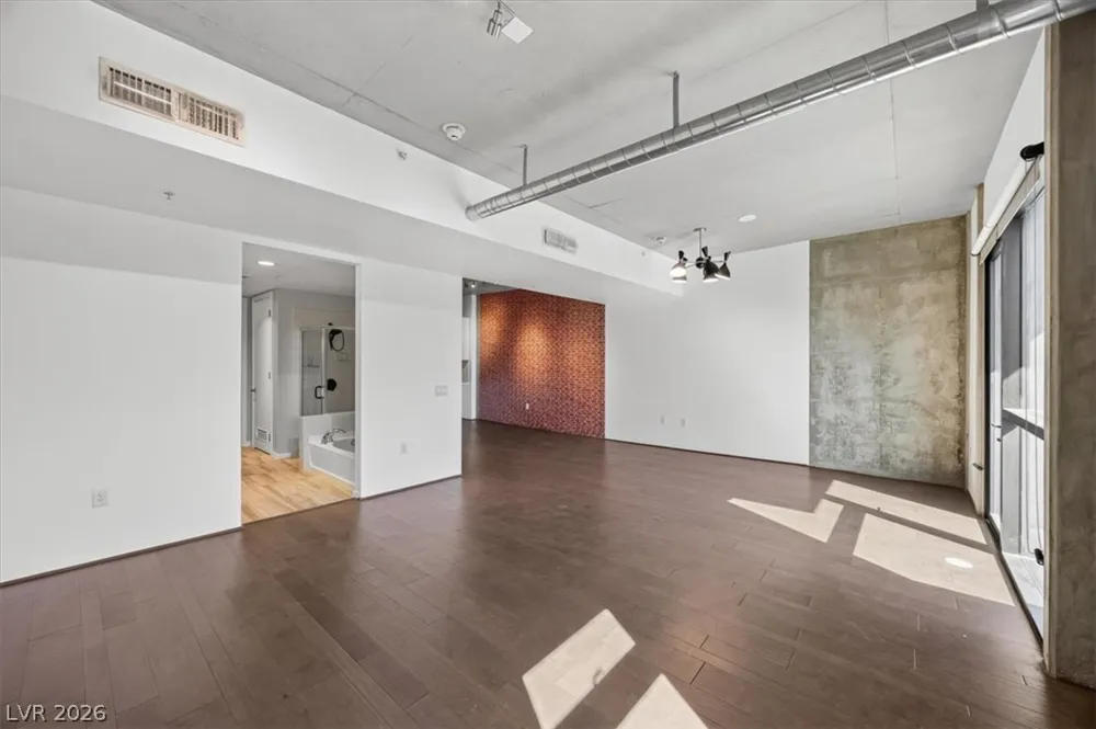 353 E Bonneville Avenue #555 Las Vegas, NV 89101