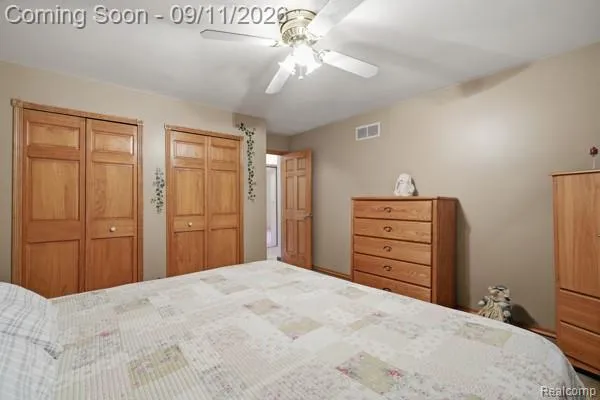 37036 Almont Drive E Sterling Heights City, MI 48310
