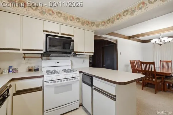 37036 Almont Drive E Sterling Heights City, MI 48310