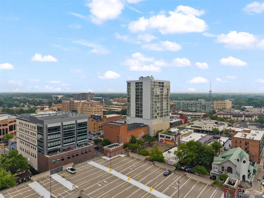 608 S West Street Royal Oak City, MI 48067