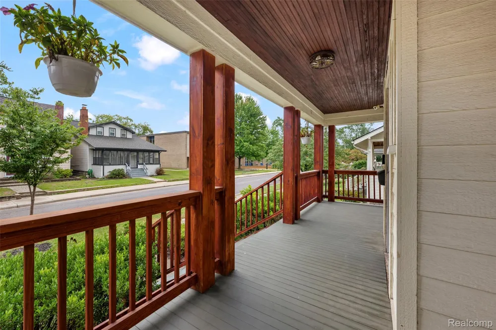 608 S West Street Royal Oak City, MI 48067