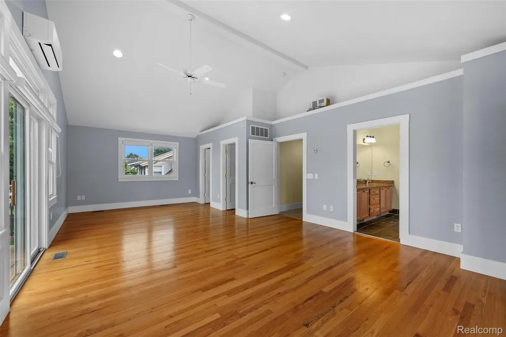 608 S West Street Royal Oak City, MI 48067